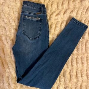 KanCan Women’s Blue Denim Skinny Jeans. Size 3/25